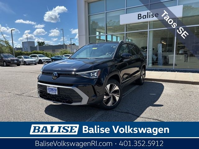 2025 Volkswagen Taos SE photo 3
