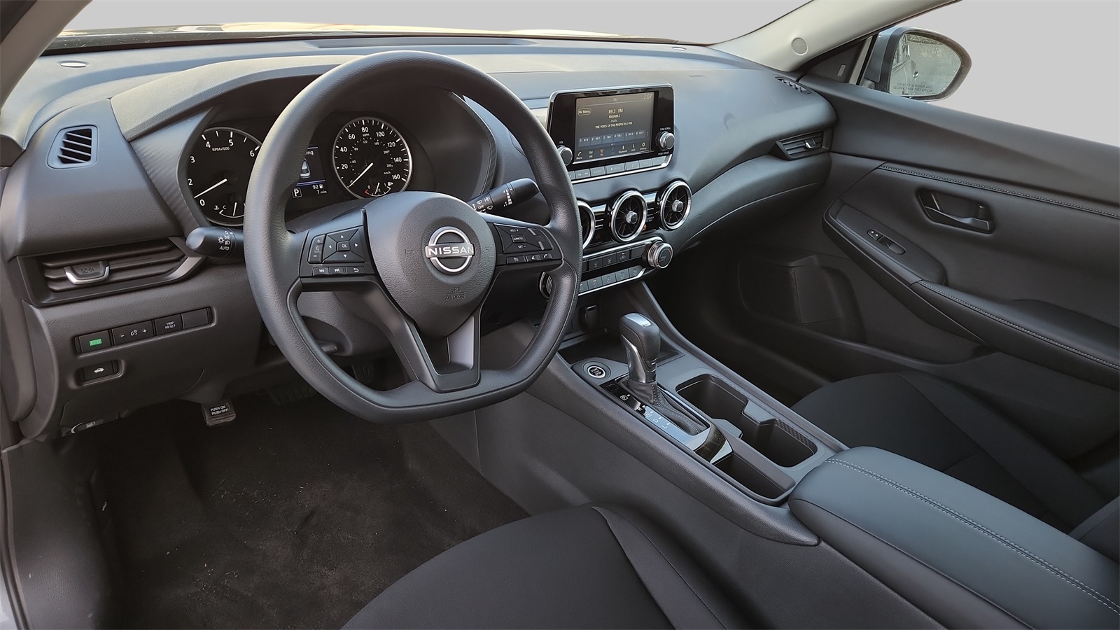 2024 Nissan Sentra S photo 17