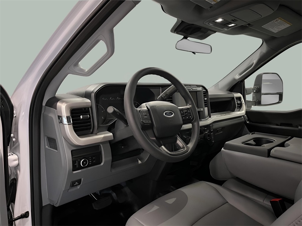 2024 Ford F-350 XL photo 13
