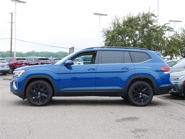 2025 Volkswagen Atlas SE Technology photo 4