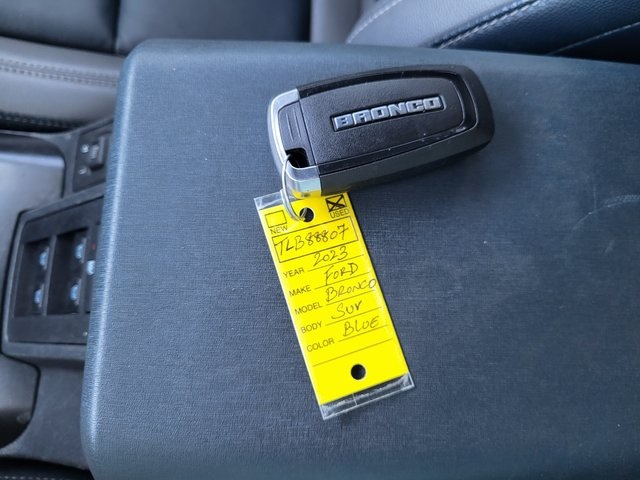 2023 Ford Bronco Outer Banks photo 14