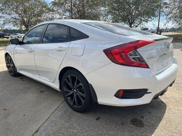 2019 Honda Civic Sport photo 4