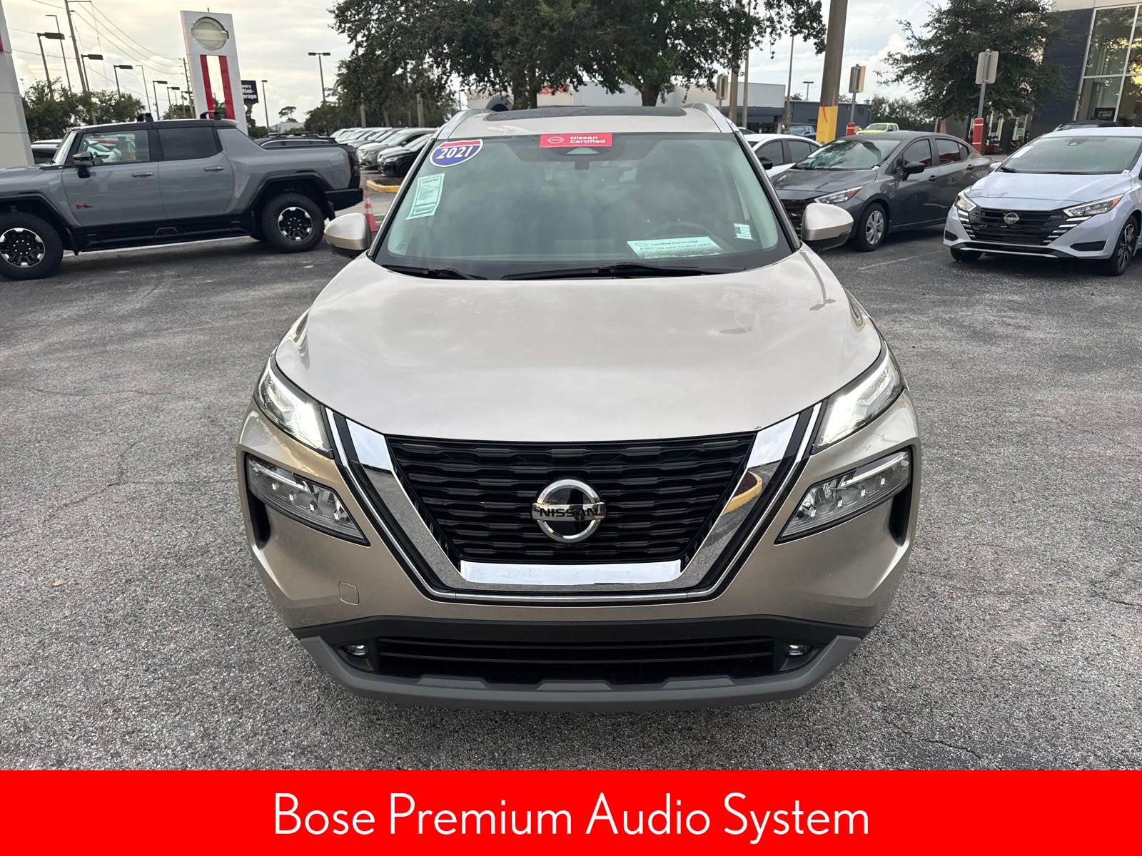 2021 Nissan Rogue SL photo 3