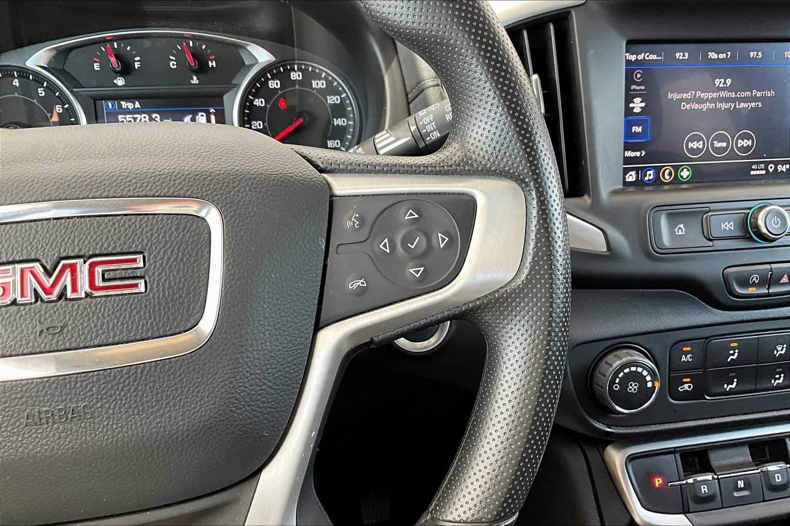 2024 Gmc Terrain SLE photo 21
