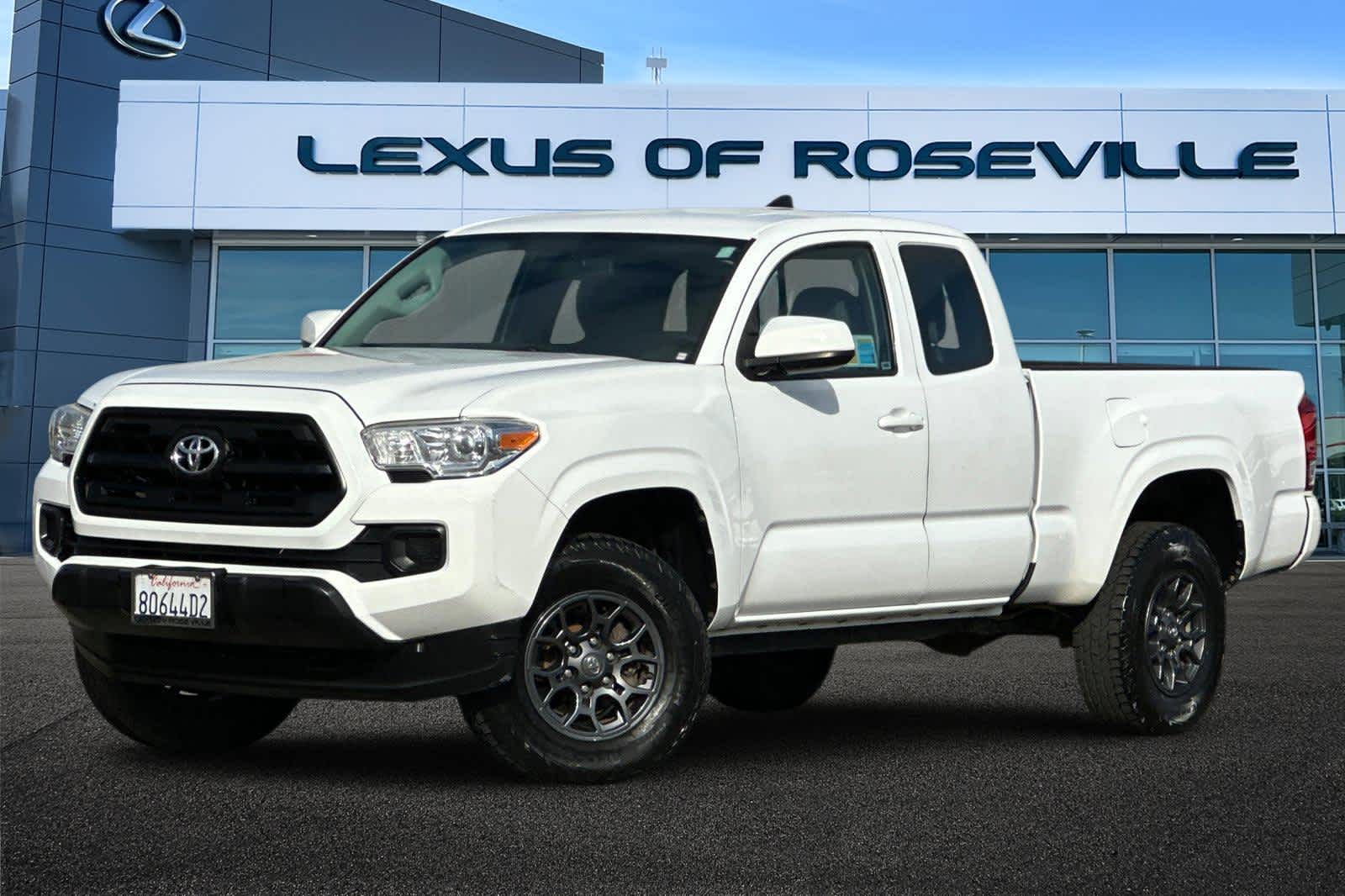 2017 Toyota Tacoma SR