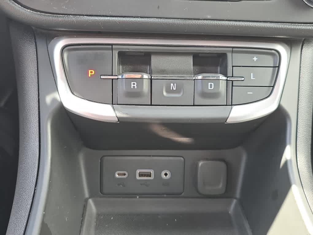 2022 Gmc Terrain SLE photo 17