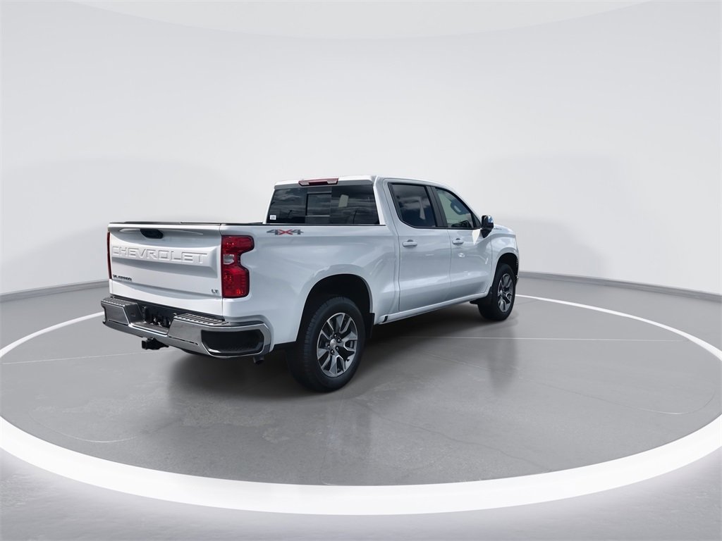 2025 Chevrolet Silverado 1500 LT photo 8
