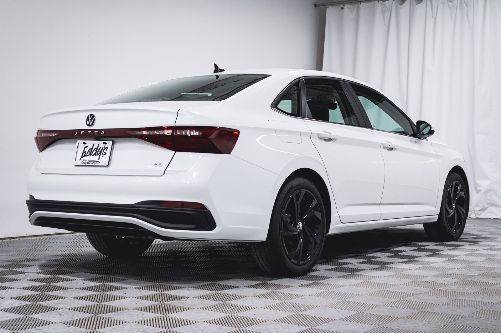 New 2025 Volkswagen Jetta SE 4dr Car in Wichita, KS area W68753 Eddy