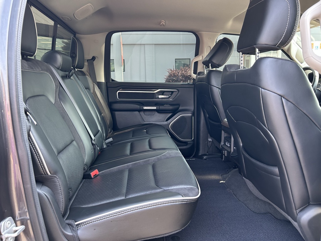 2022 Ram 1500 Laramie photo 28