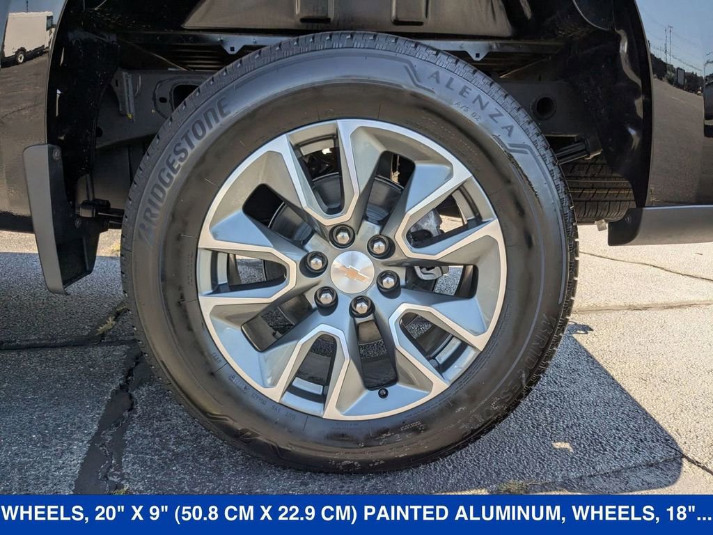 2025 Chevrolet Silverado 1500 LT photo 5