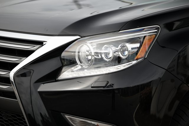 2019 Lexus GX 460 photo 10