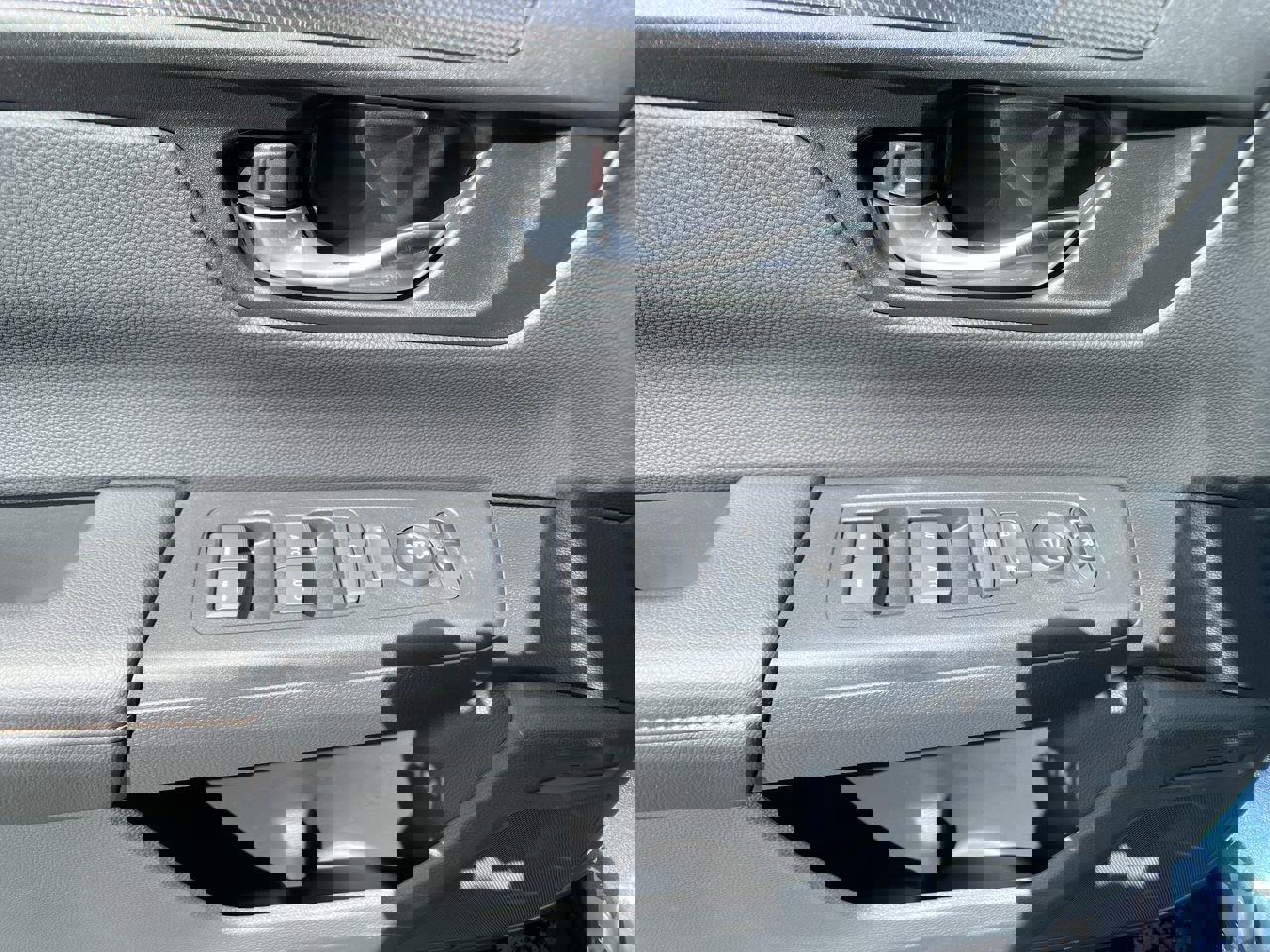 2026 Honda CR-V Hybrid photo 13