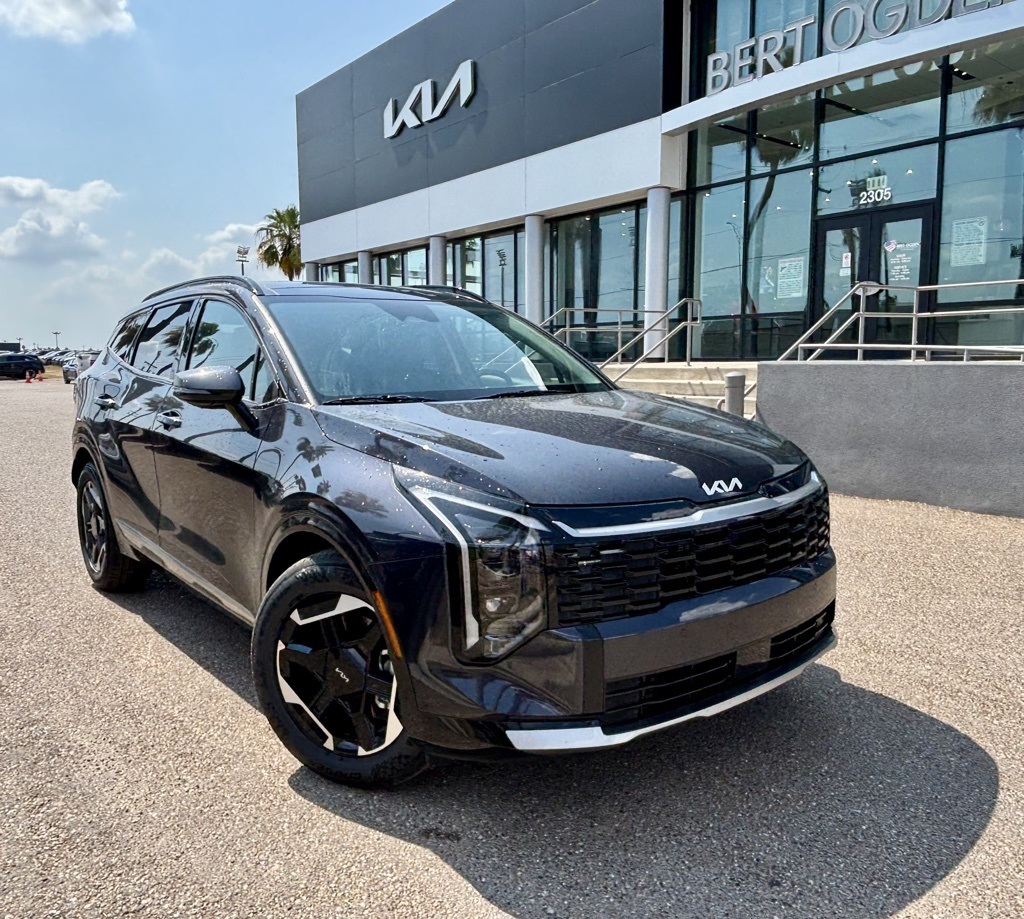 2026 Kia Sportage SX's photo