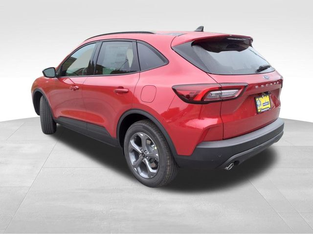 2025 Ford Escape ST-Line photo 4