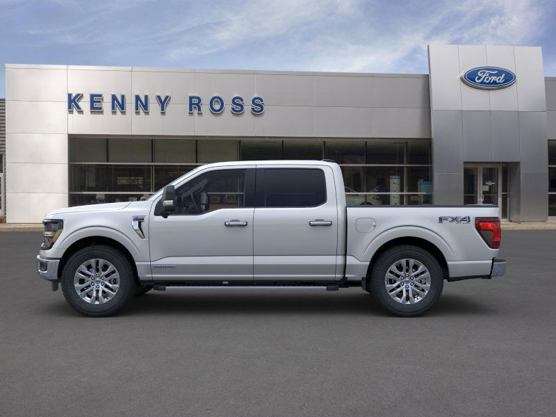 2025 Ford F-150 XLT photo 3