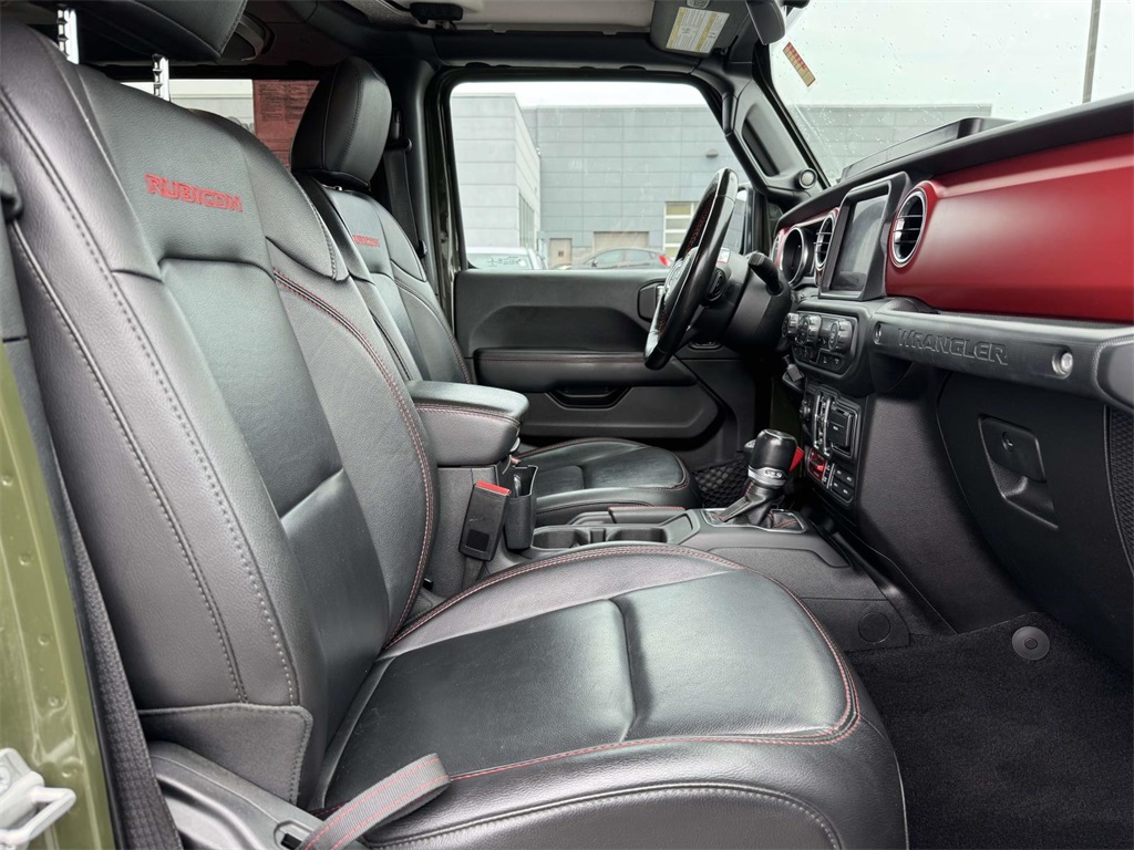 2023 Jeep Wrangler Rubicon photo 14