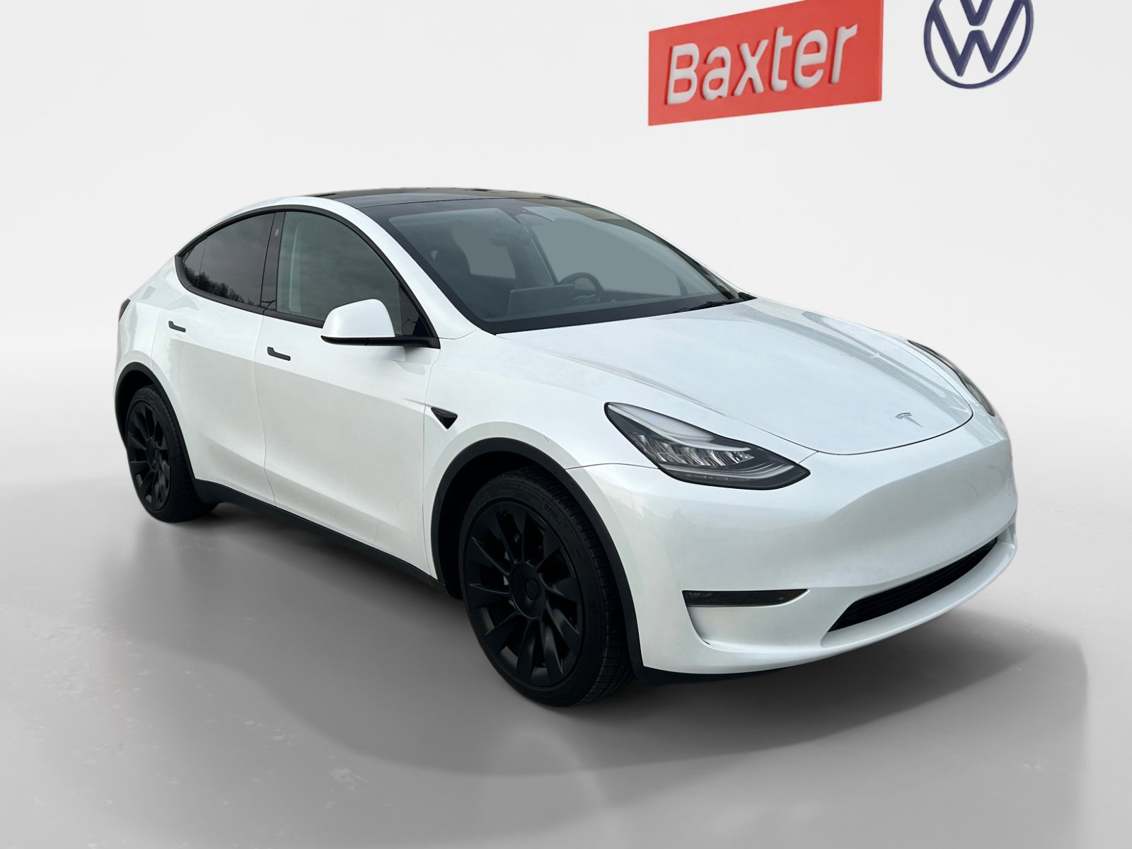 2023 Tesla Model Y Long Range's photo
