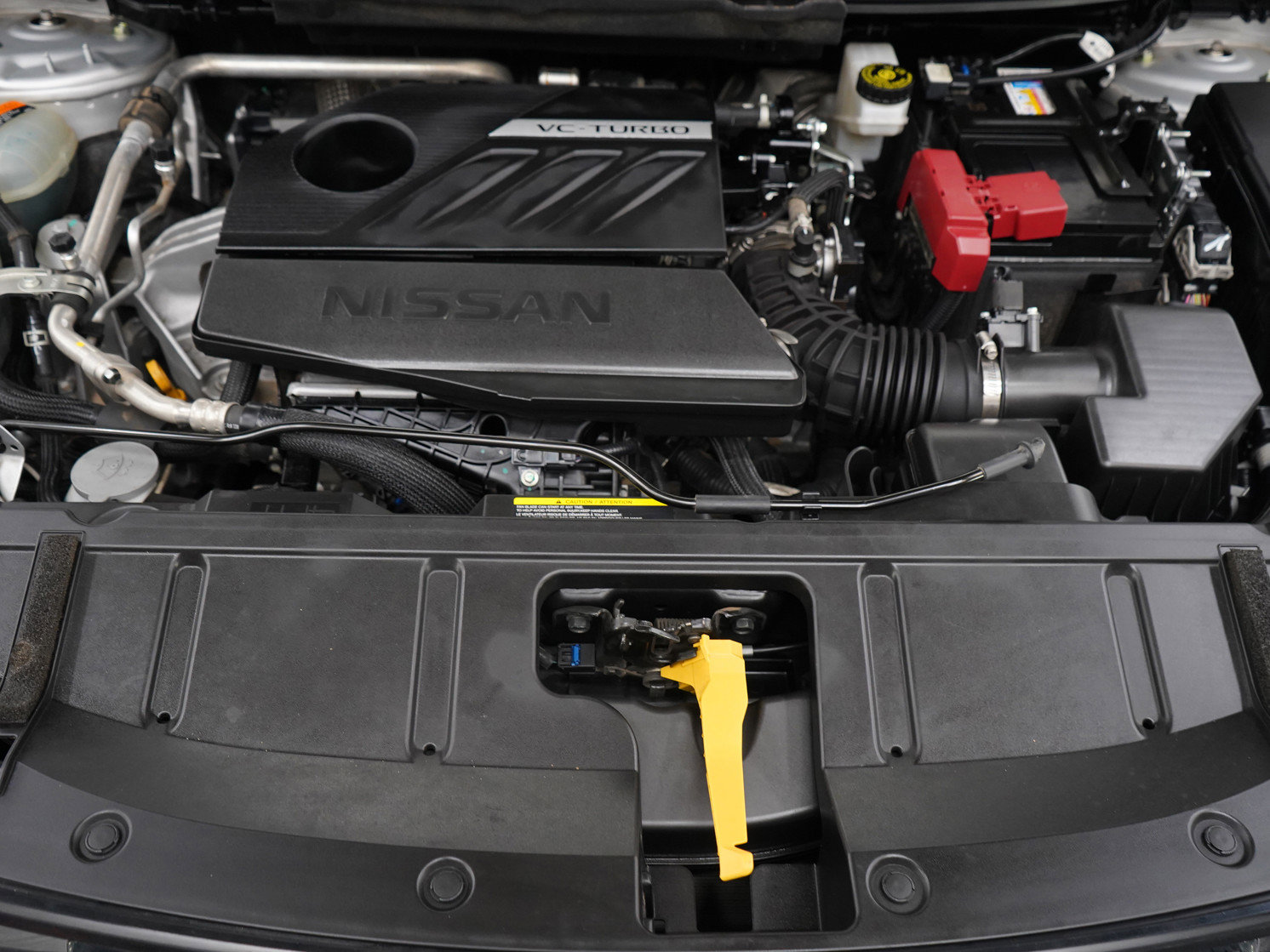 2024 Nissan Rogue SV photo 27