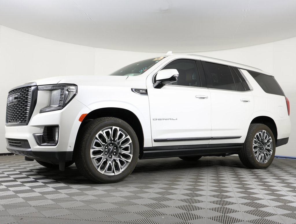2024 GMC Yukon Denali Ultimate's photo