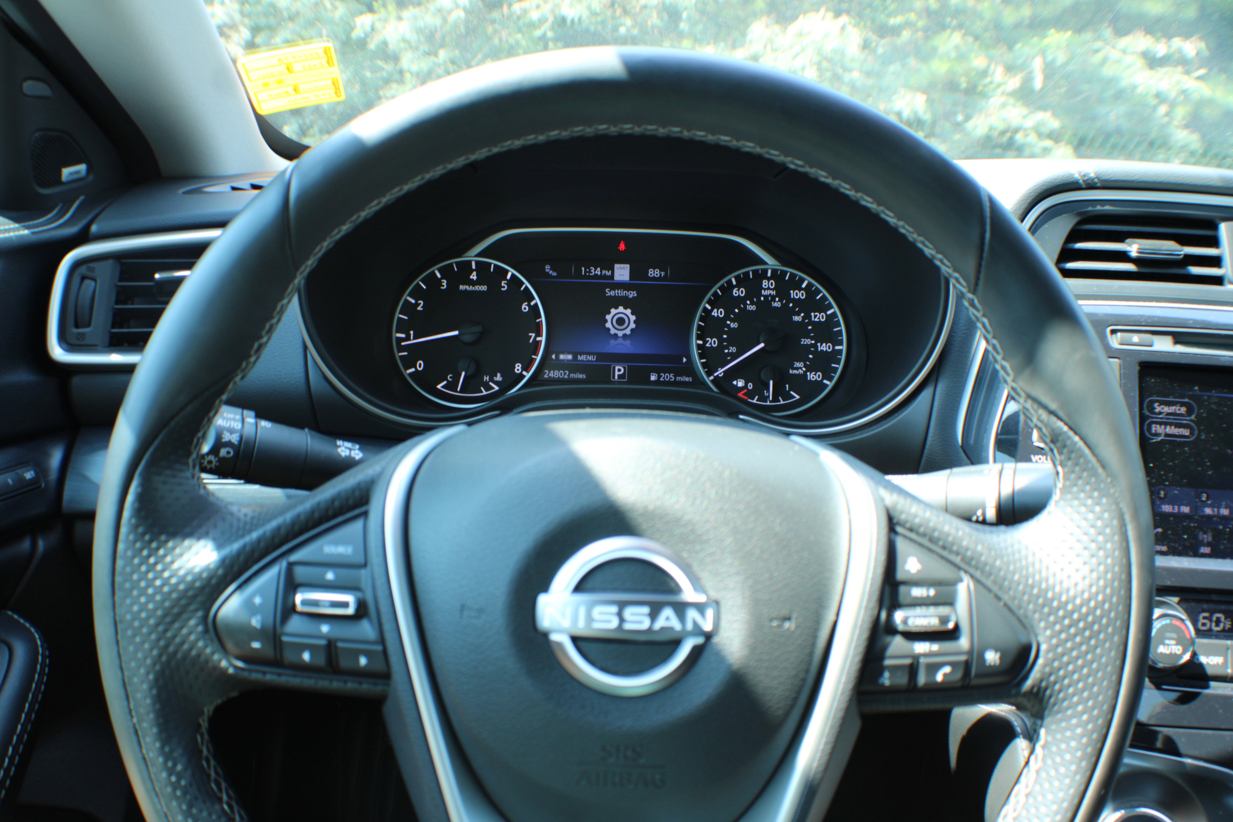 2023 Nissan Maxima Platinum photo 3