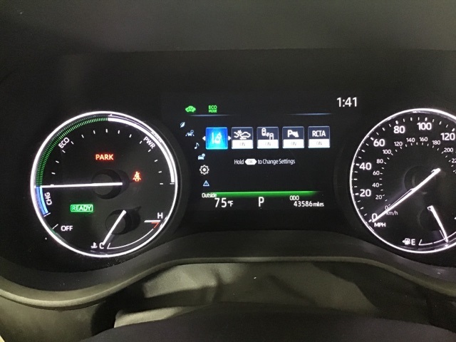 2022 Toyota Sienna Limited photo 11