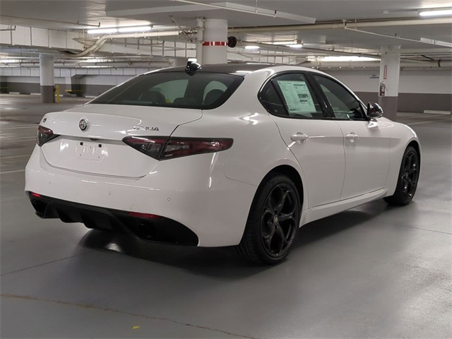 2025 Alfa Romeo Giulia SPRINT photo 7