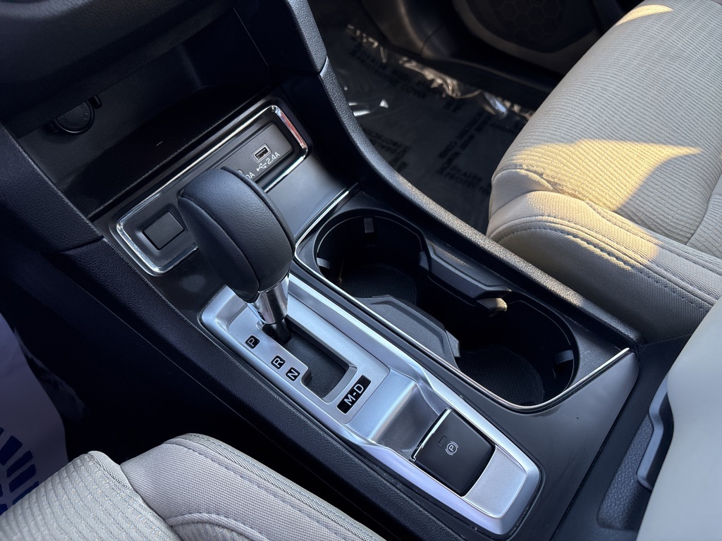 2025 Subaru Ascent Premium photo 17