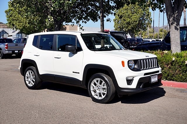 2023 Jeep Renegade Latitude Upland photo 5