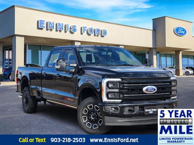 2026 Ford F-350 Super Duty Platinum's photo