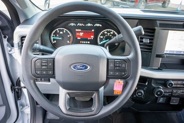 2026 Ford F-350 XL photo 15