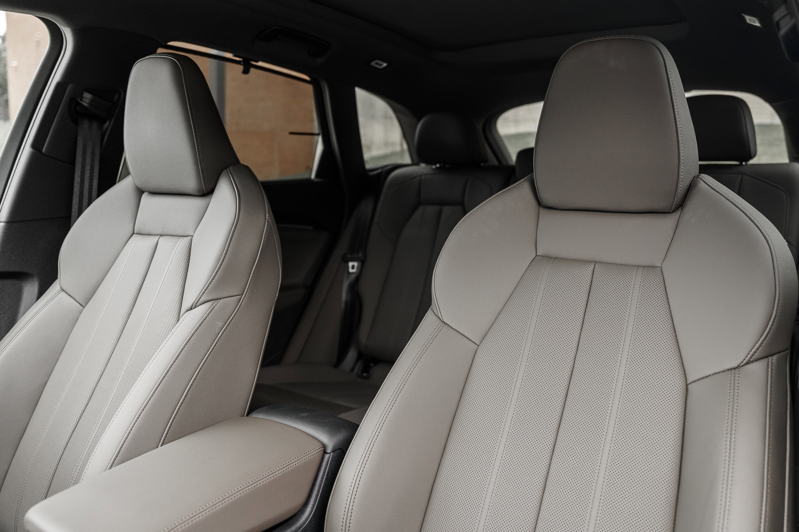 2025 Audi Q5 Premium Plus photo 18