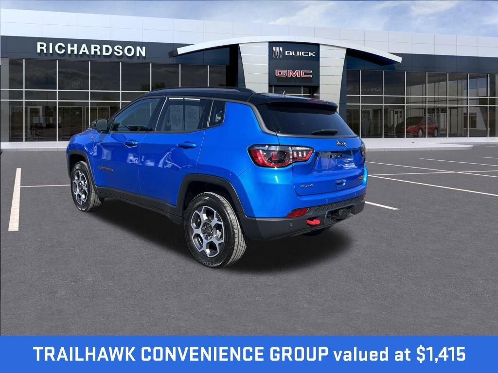 2022 Jeep Compass Trailhawk photo 2