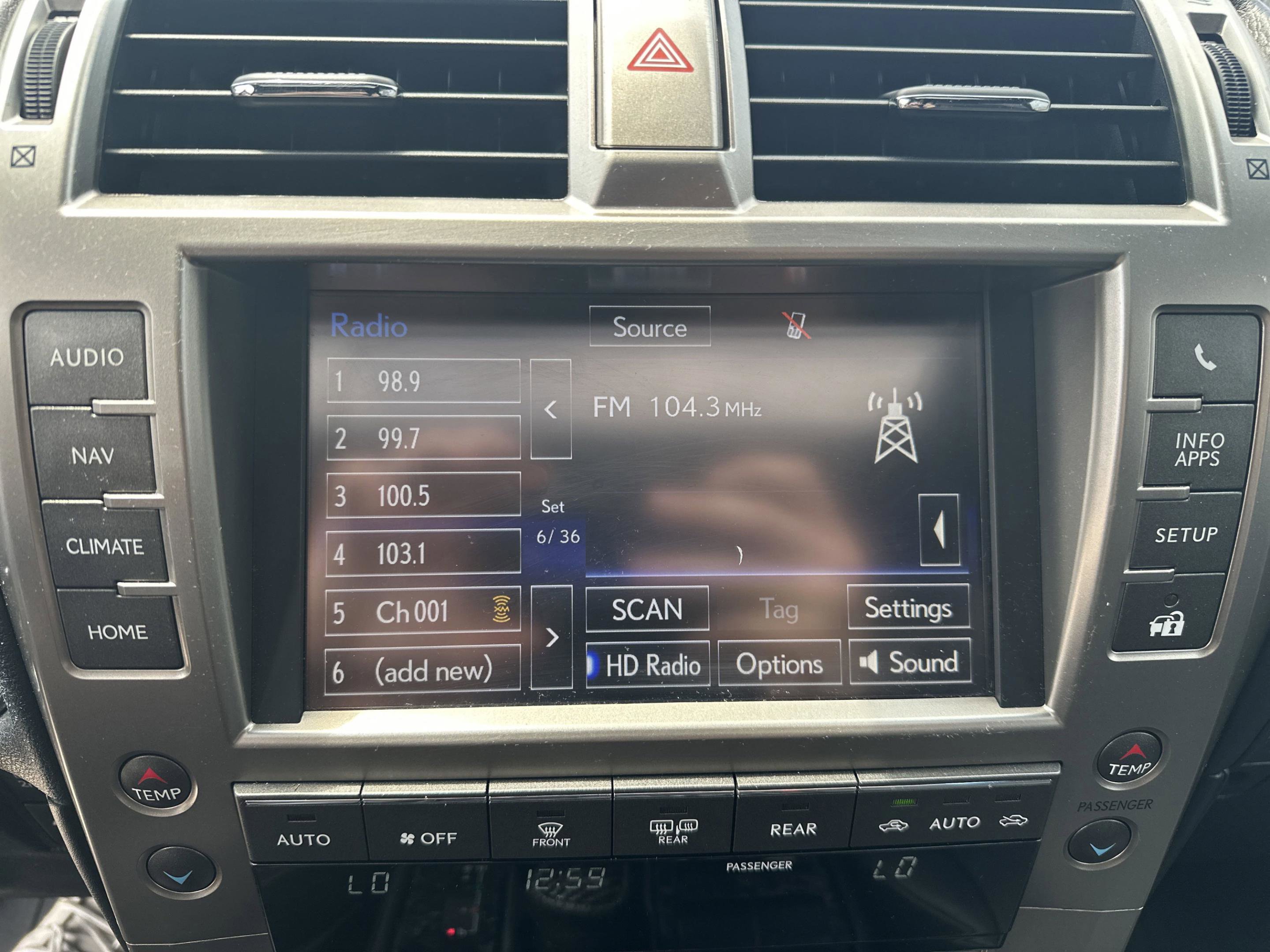 2020 Lexus GX 460 photo 17