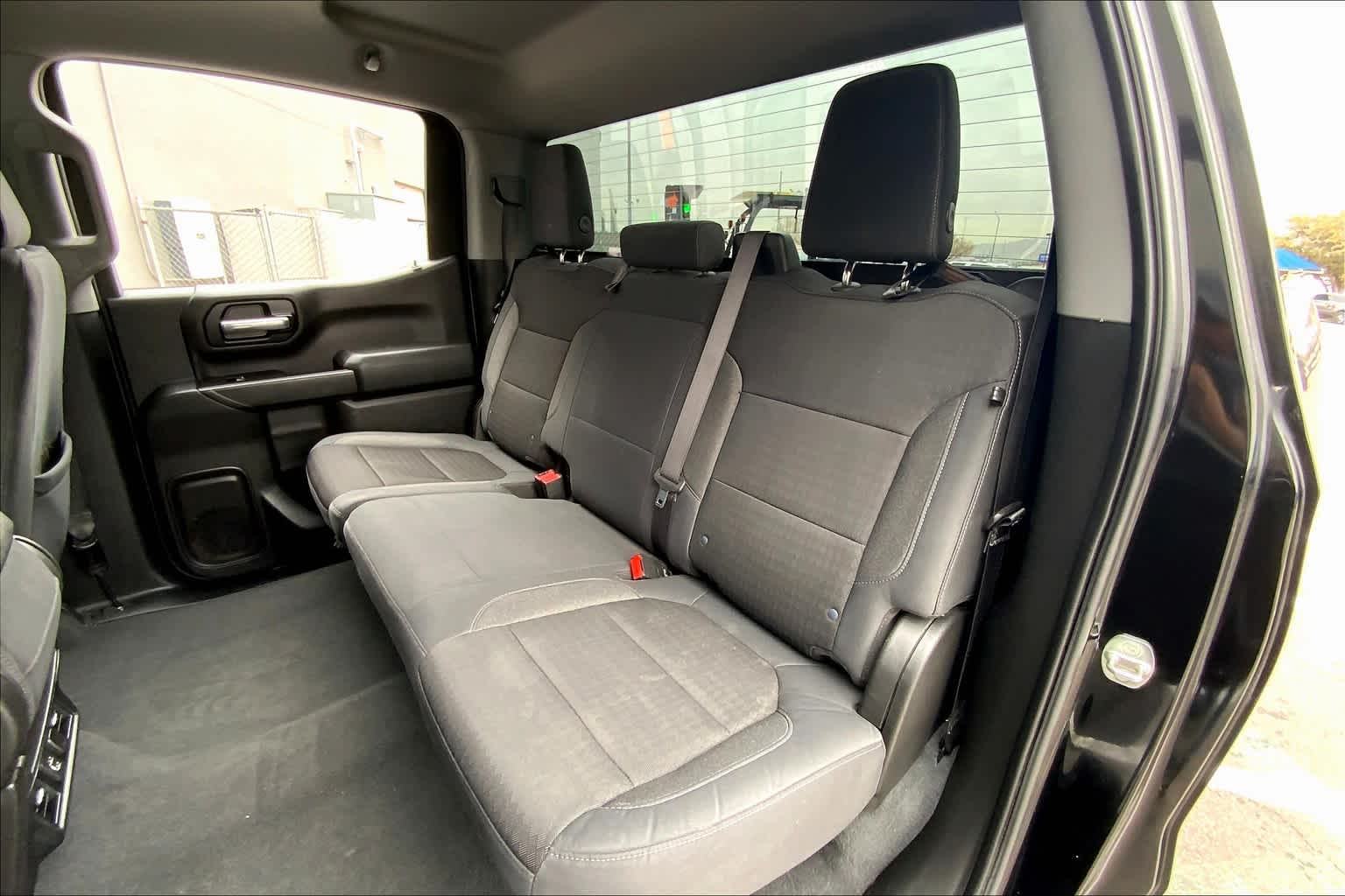 2019 Chevrolet Silverado 1500 LT photo 18