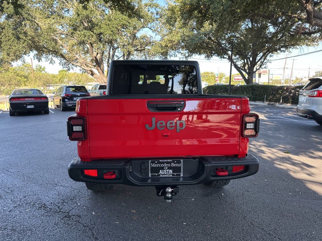 2024 Jeep Gladiator Rubicon photo 6