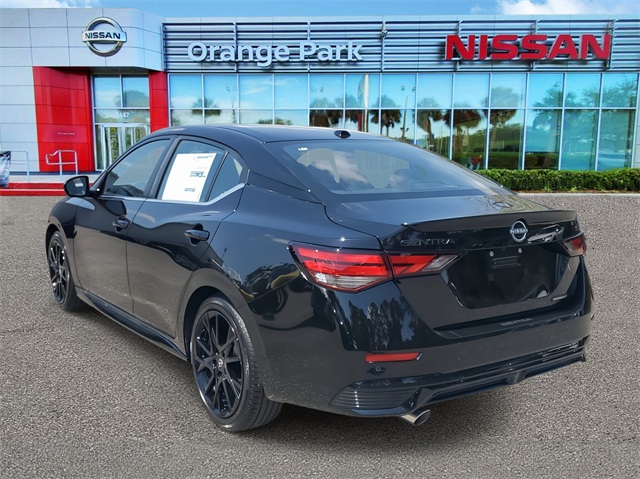 2025 Nissan Sentra SR Midnight Edition photo 3