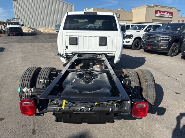 2025 Ram 3500 Tradesman photo 5