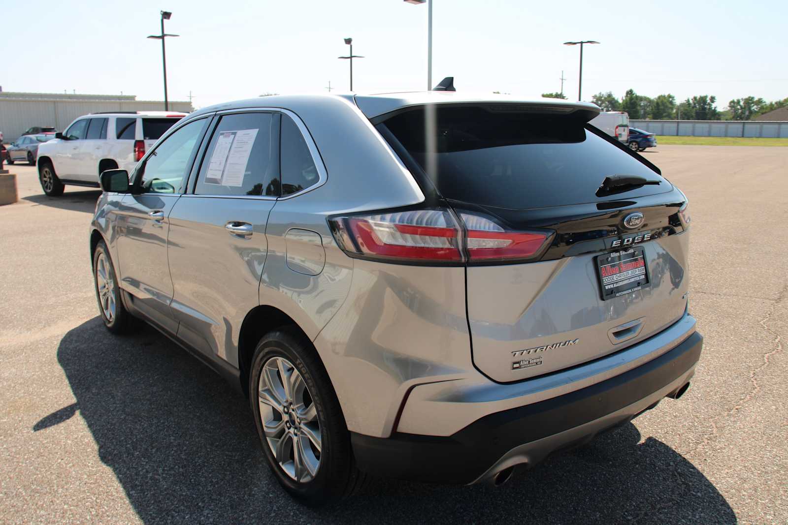 2022 Ford Edge Titanium photo 7