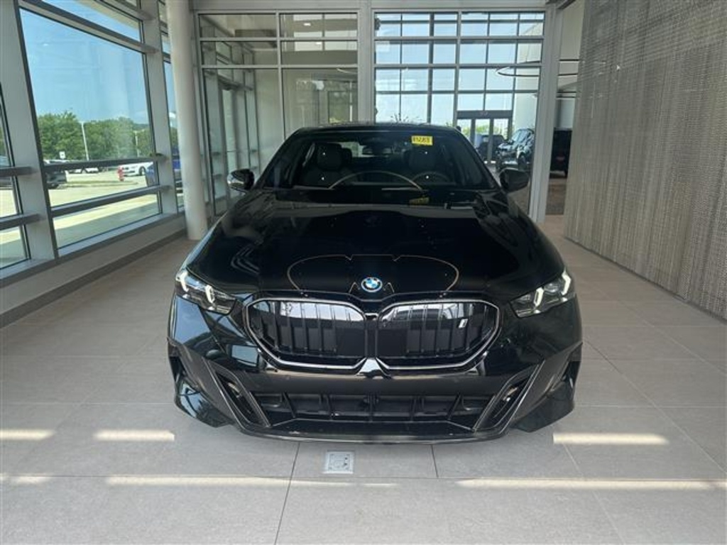 2026 Bmw i5 xDrive40 photo 2