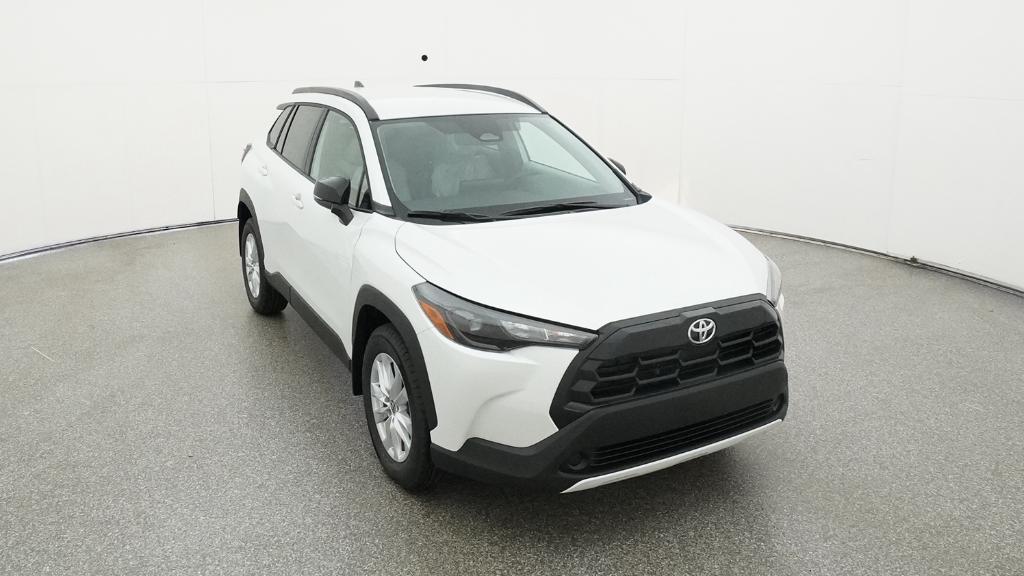 2026 Toyota Corolla Cross LE photo 32