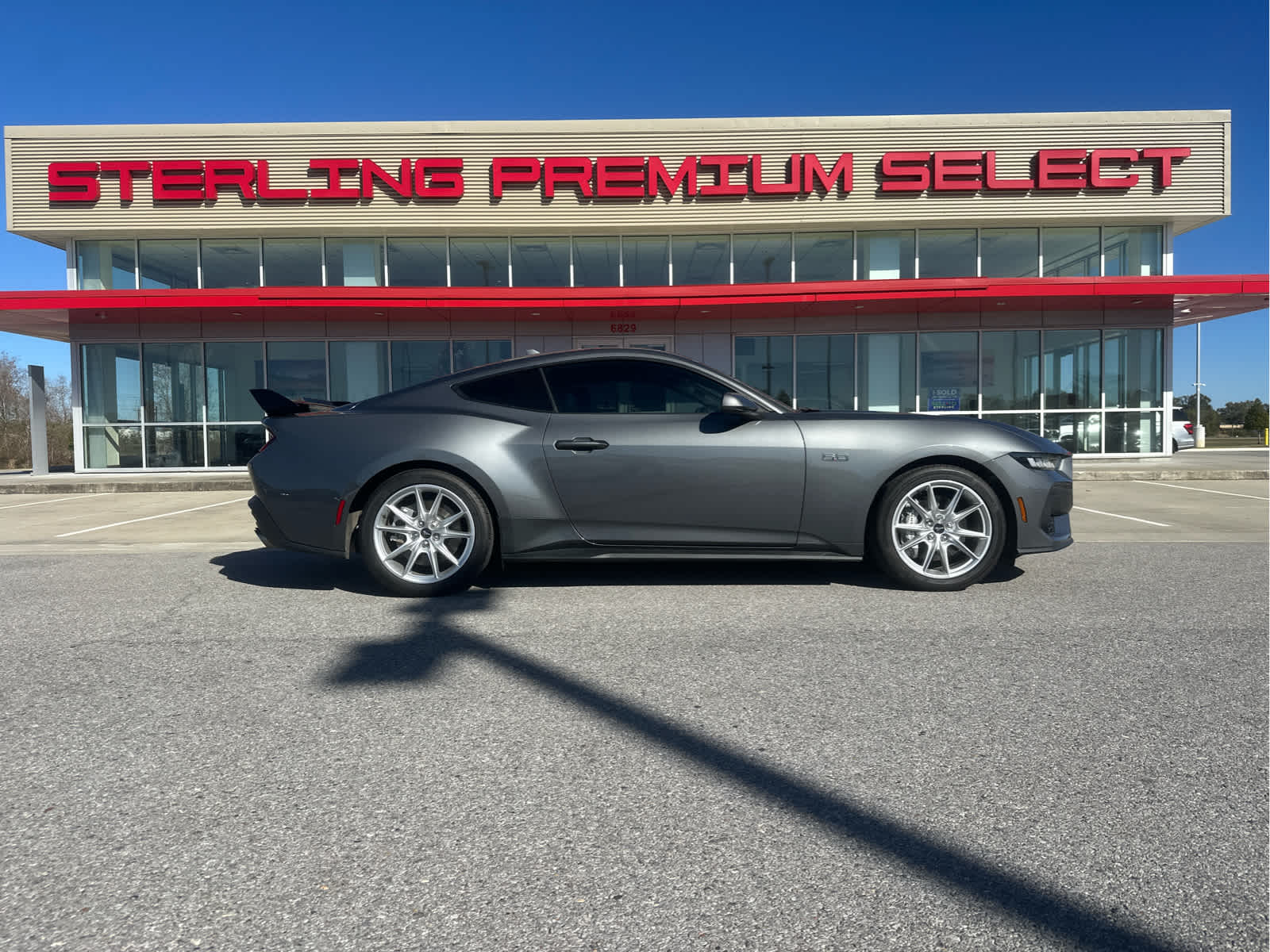 2025 Ford Mustang GT Premium's photo