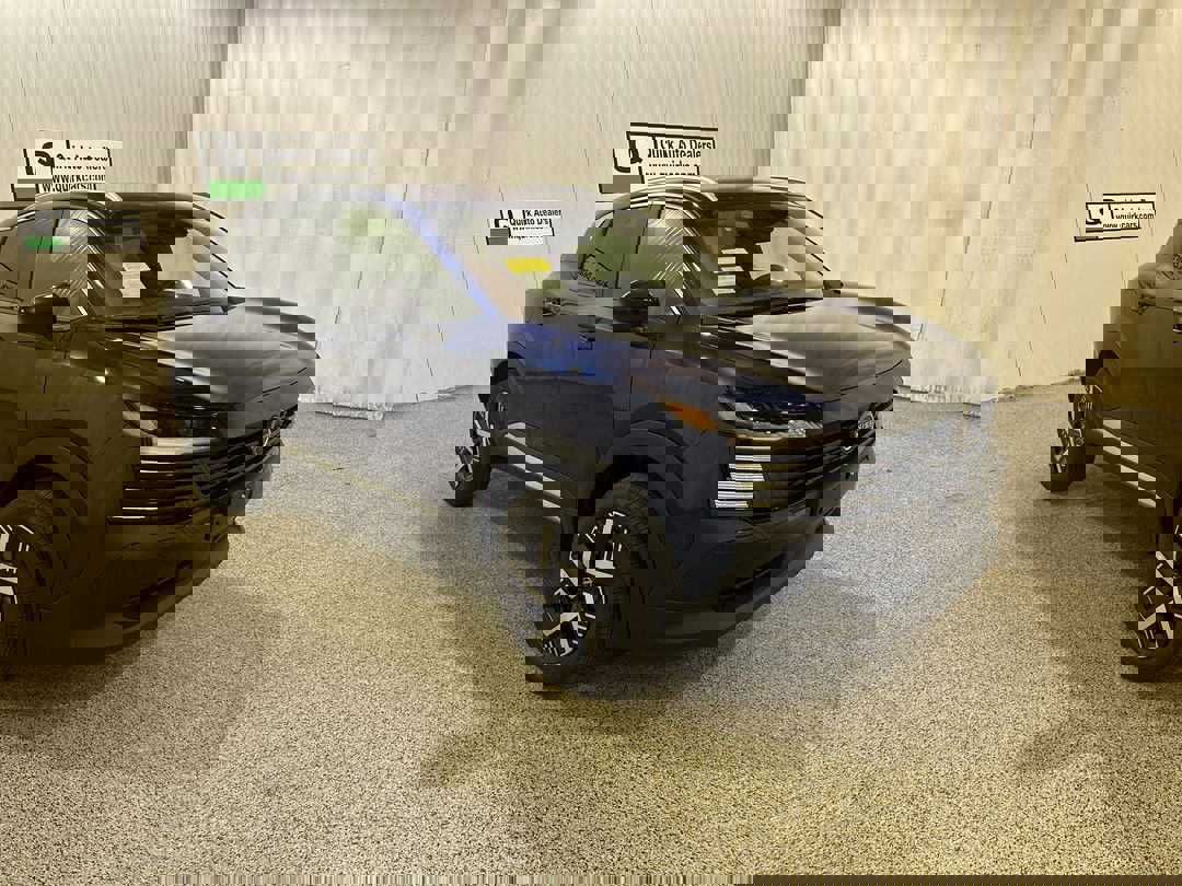 2026 Nissan Kicks SV photo 3