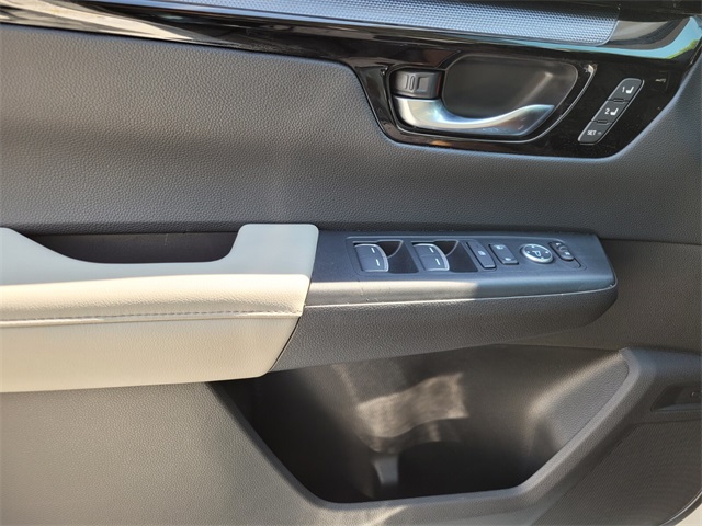 2025 Honda CR-V EX-L photo 32