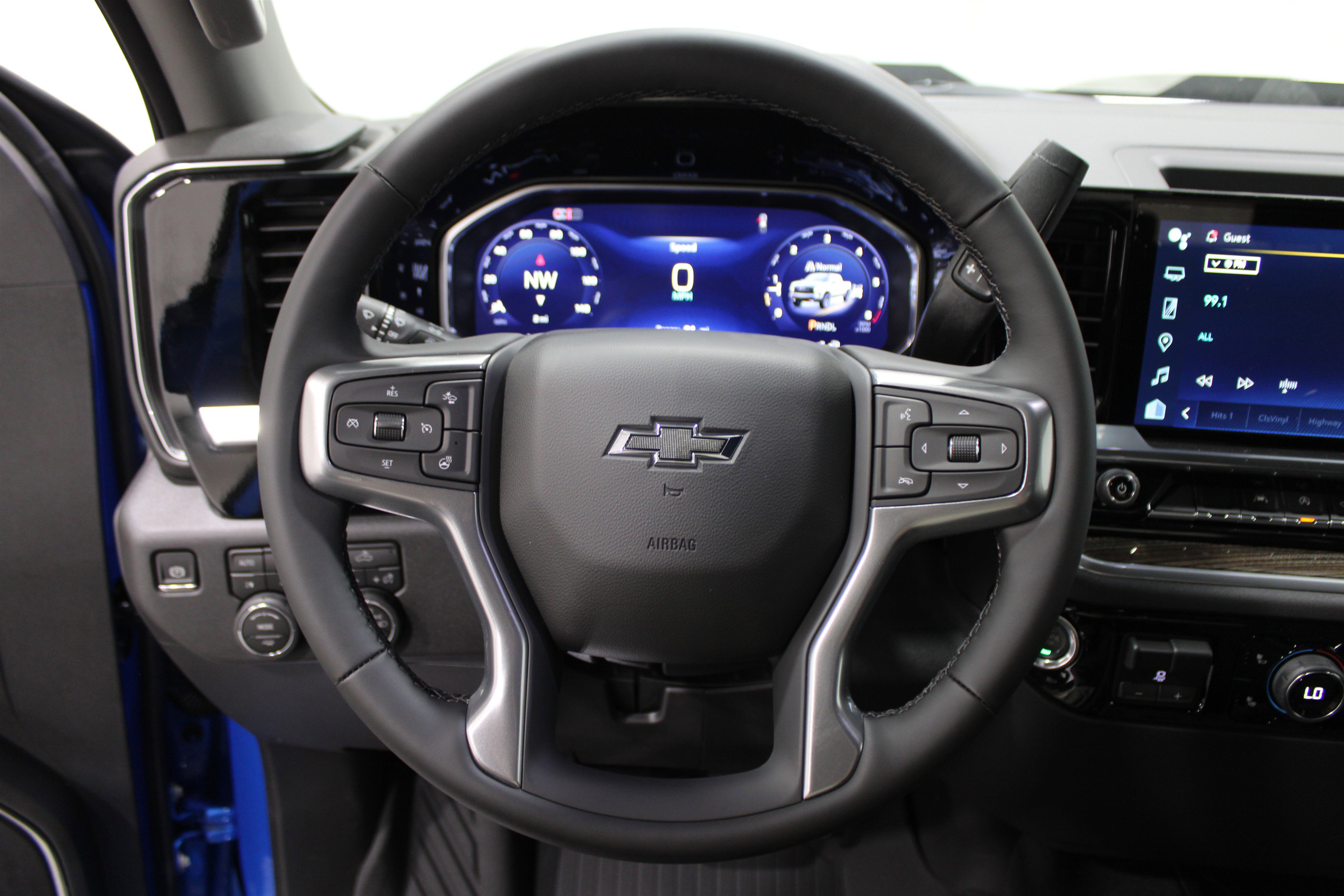 2026 Chevrolet Silverado 1500 LT Trail Boss photo 7