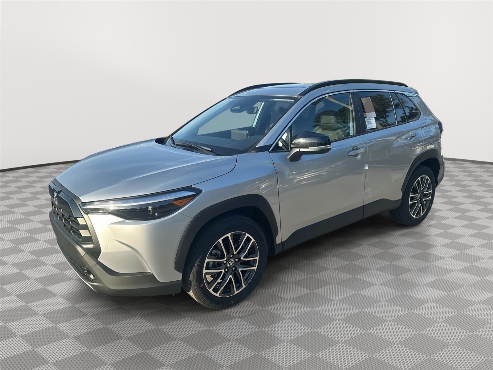 2026 Toyota Corolla Cross XLE's photo