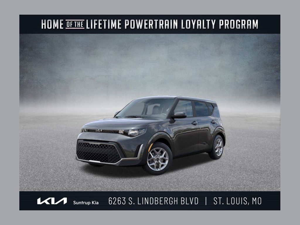 2025 Kia Soul LX's photo
