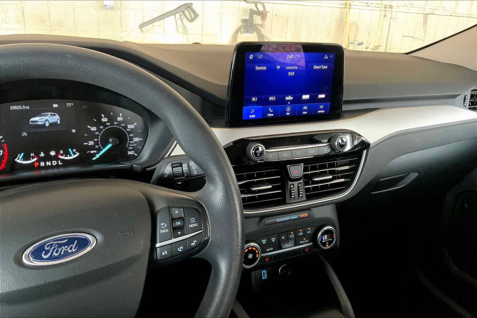 2020 Ford Escape SE photo 6