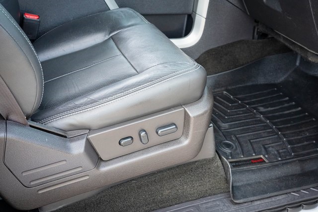 2014 Ford F-150 XLT photo 27