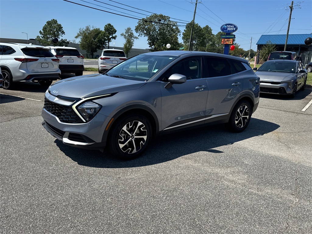2023 Kia Sportage EX photo 7