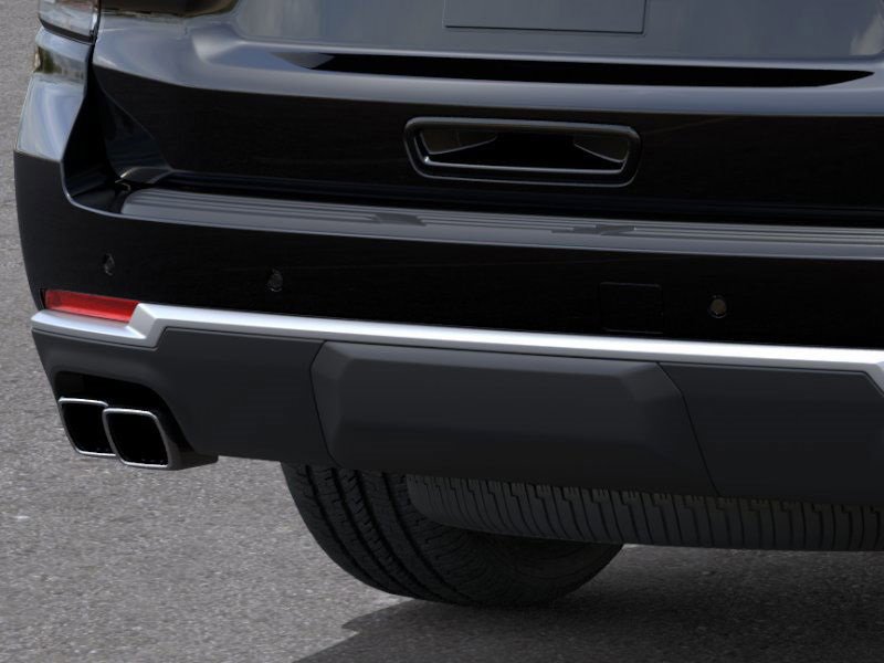 2025 Chevrolet Suburban High Country photo 13